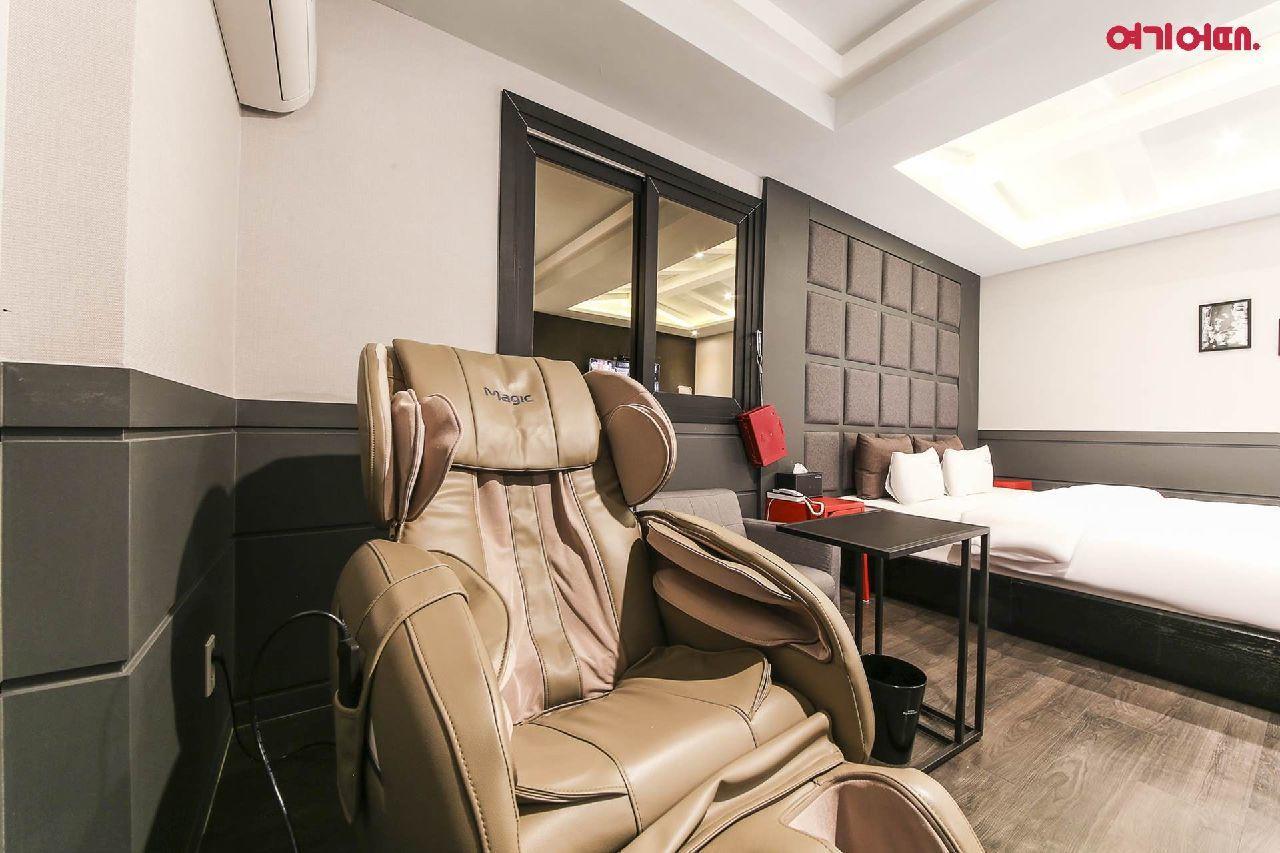 צ'אנגוון French Code Hotel מראה חיצוני תמונה