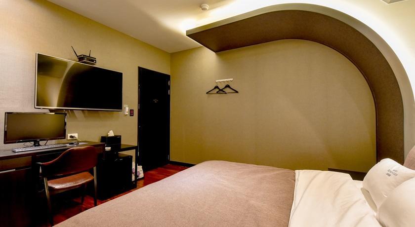 צ'אנגוון French Code Hotel מראה חיצוני תמונה