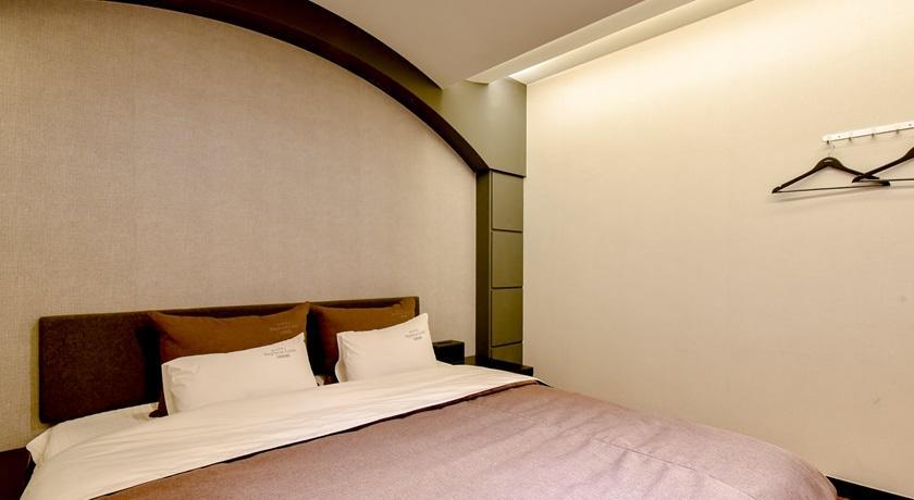 צ'אנגוון French Code Hotel מראה חיצוני תמונה