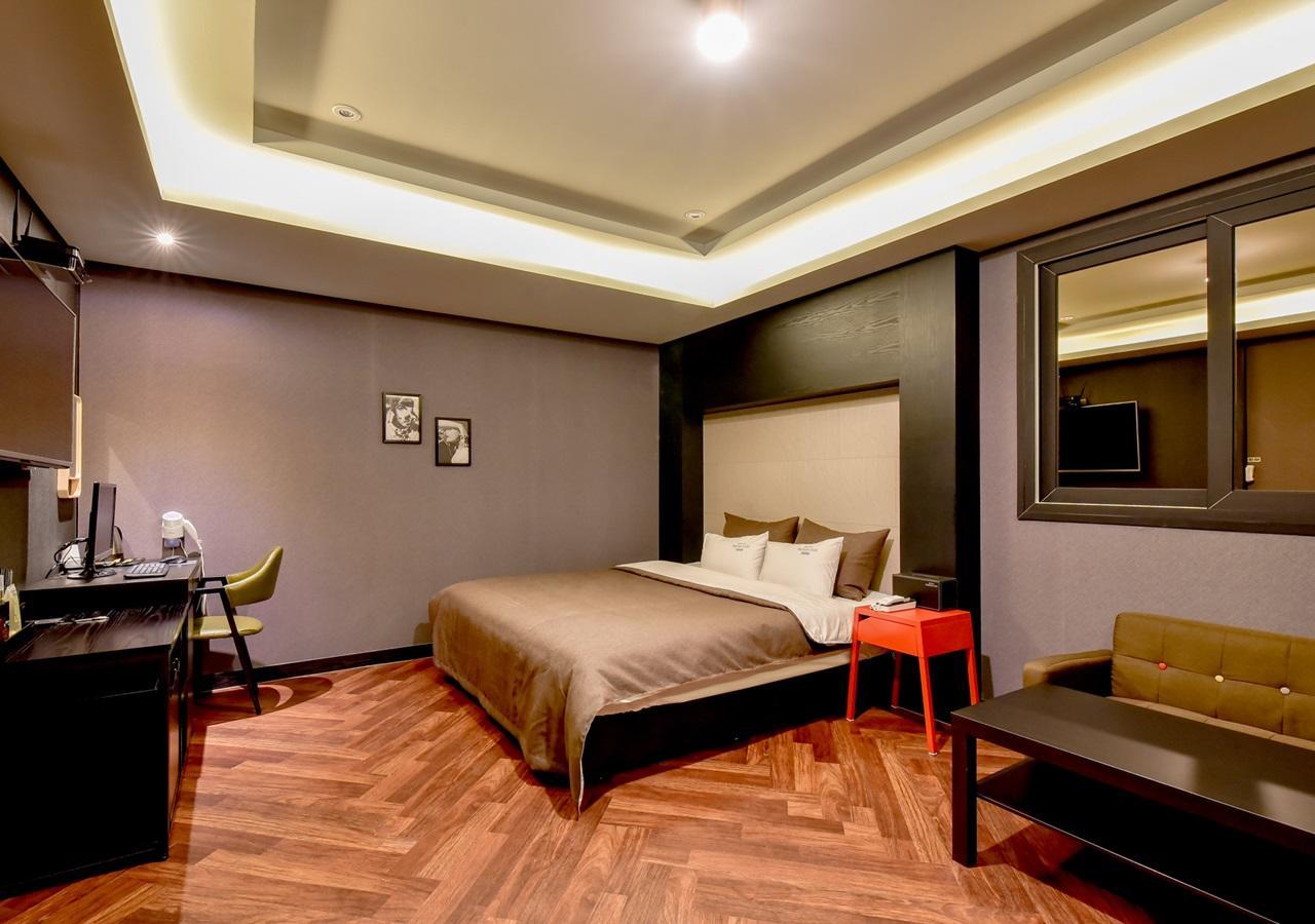 צ'אנגוון French Code Hotel מראה חיצוני תמונה