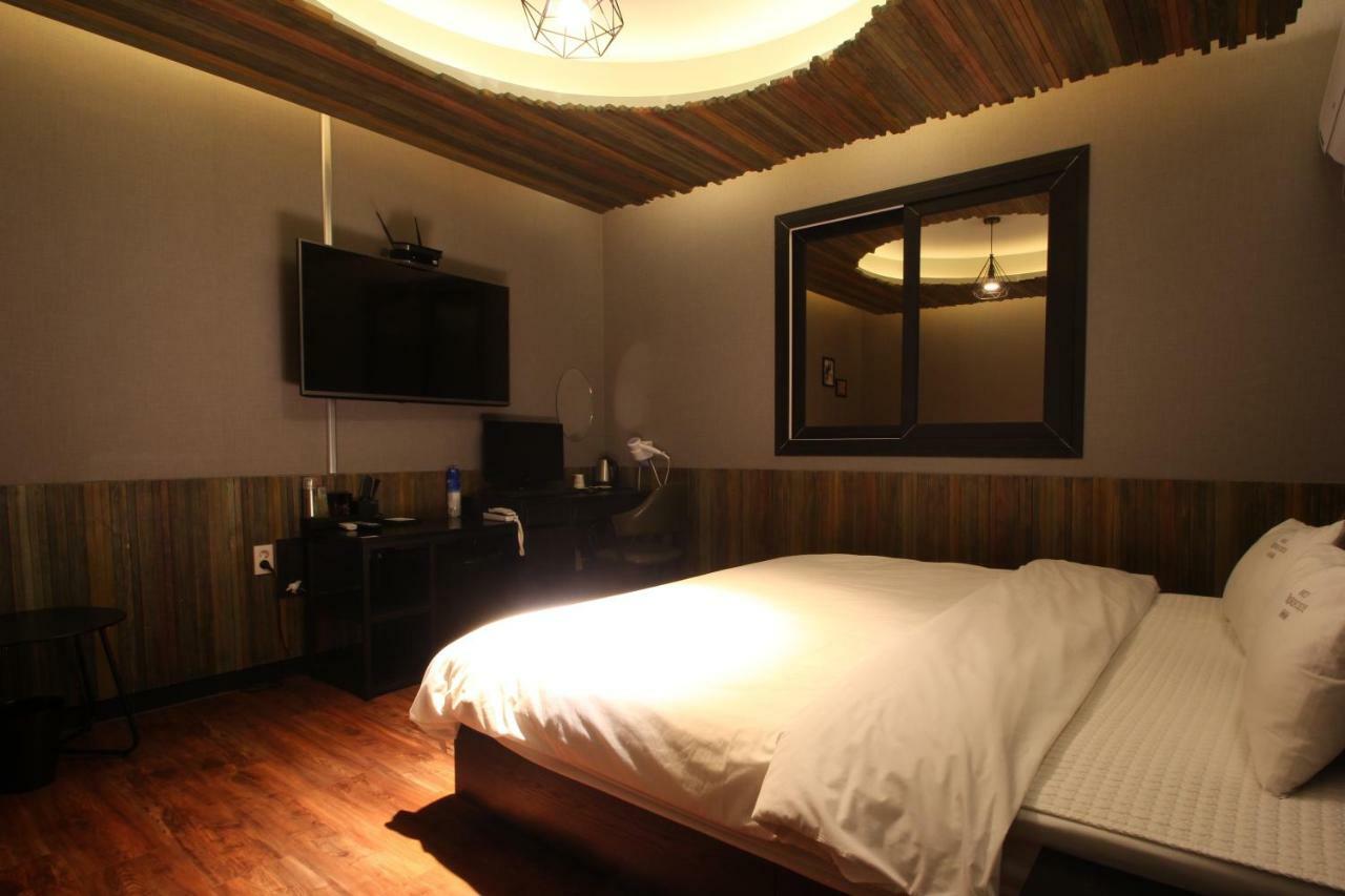 צ'אנגוון French Code Hotel מראה חיצוני תמונה